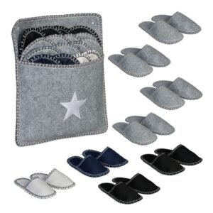 8 чифта филцови пантофи за гости